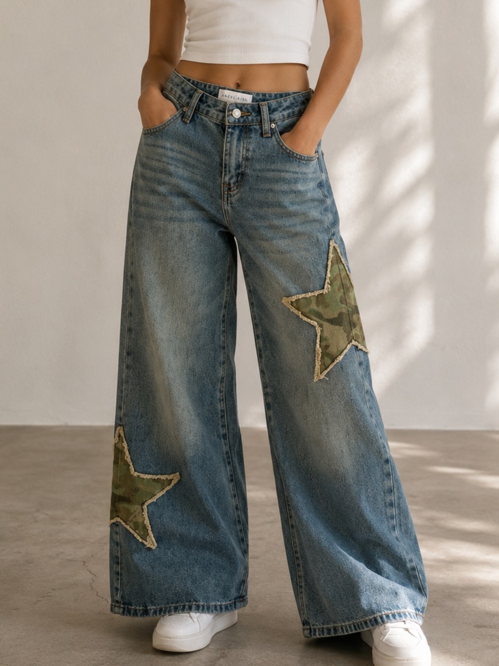 Angel Kiss Wide Leg Jeans Camo Star Patch Denim Size 1/25 NWOT